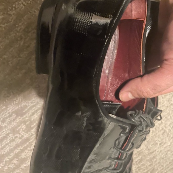 Louis Vuitton Mens dress shoe - Picture 2 of 5